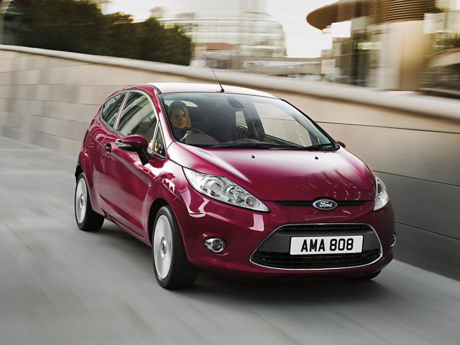  Ford Fiesta 2008 года  (фото 28 из 201)
